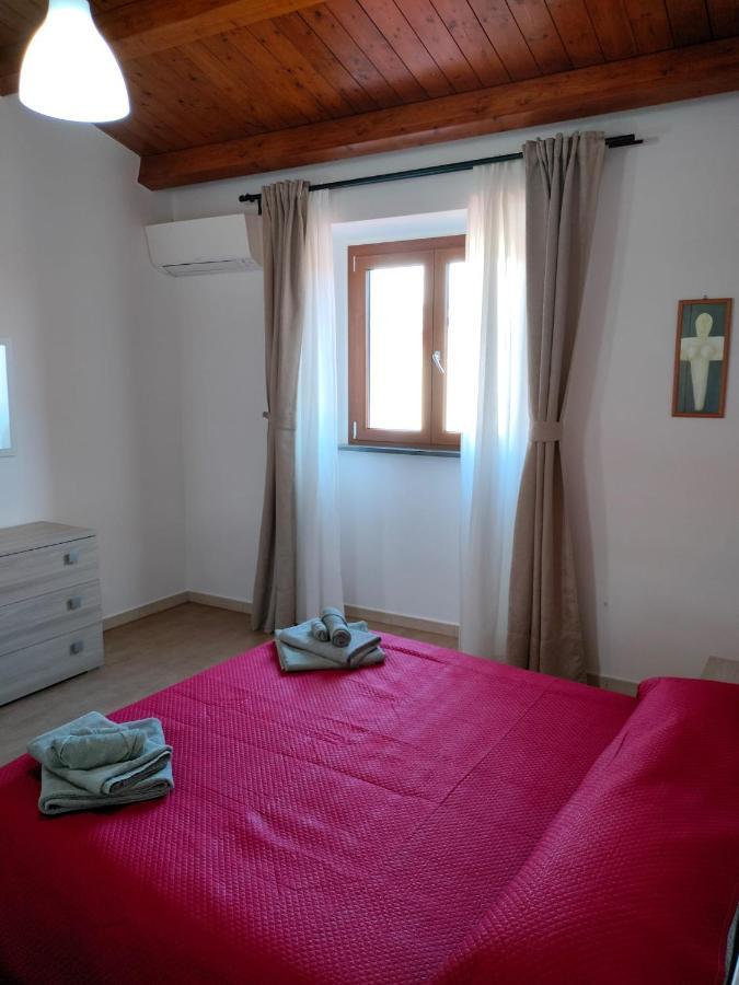 Perdanoa Ghilarza Bagian luar foto